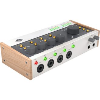 Universal Audio Volt 476P – Interfaz USB 4x4 con Compresor